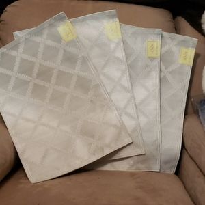 New Lenox place mats